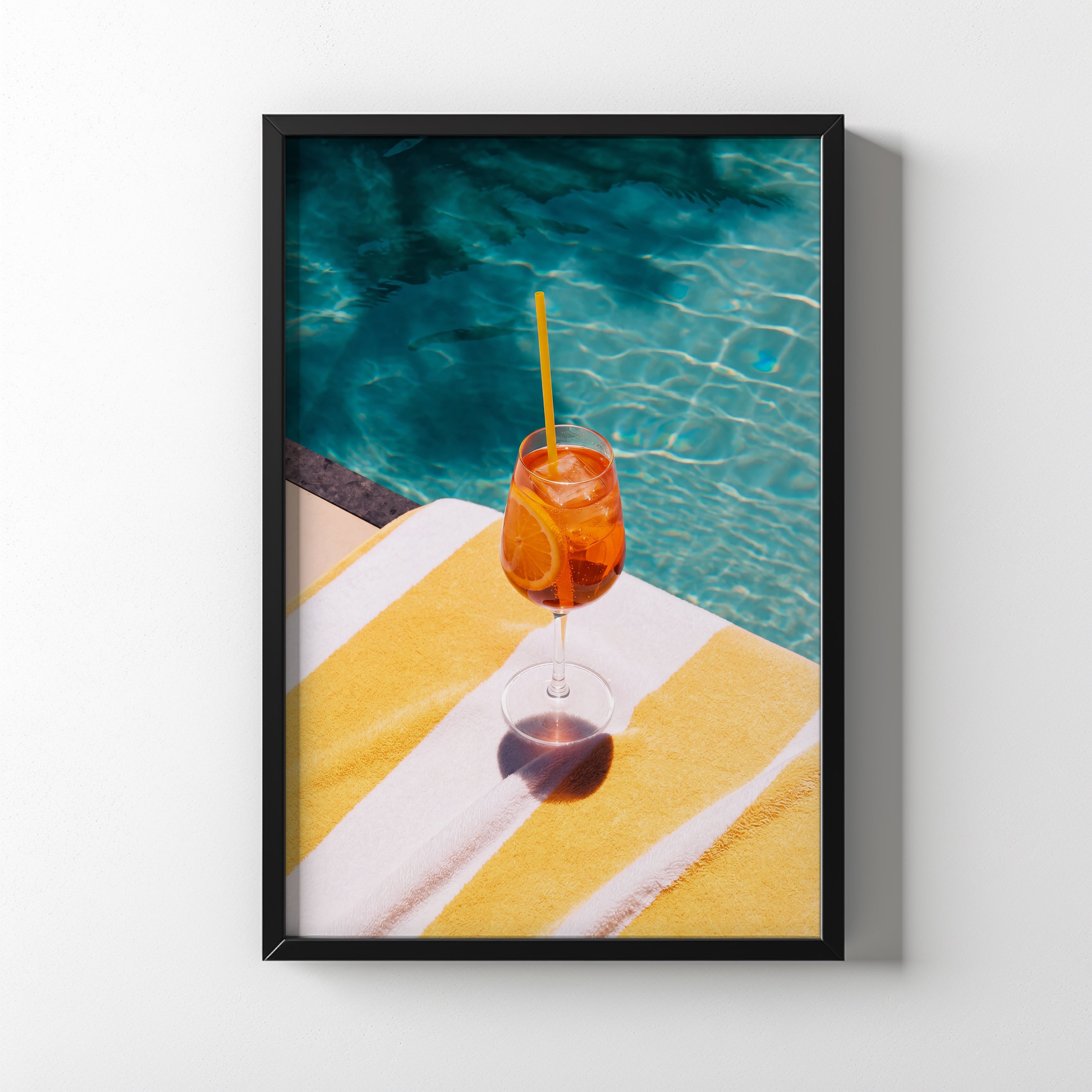 Aperol Spritz, Poolside